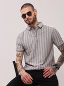 Grey color option, Currently selected
