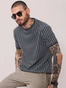 SHOWOFF - Men Grey Striped T-Shirt