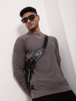 SHOWOFF - Men Dark Grey Solid Sweatshirt