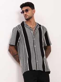 SHOWOFF - Mens Black Striped Cuban Collar Relaxed Fit Shirt