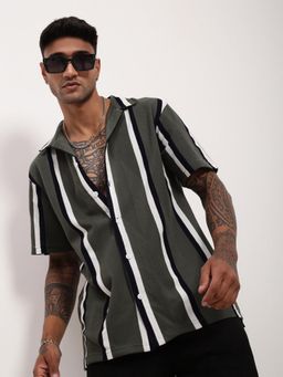 SHOWOFFFF - Mens Green Striped Cuban Collar Relaxed Fit Shirt