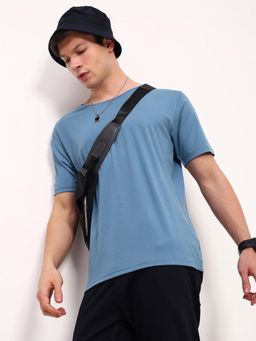 SHOWOFF - Men Blue Solid T-Shirt