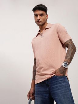 SHOWOFF - Men Peach Solid Polo T-Shirt