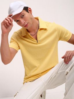 SHOWOFF - Men Yellow Solid Polo T-Shirt