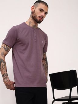 SHOWOFF - Men Purple Solid T-Shirt