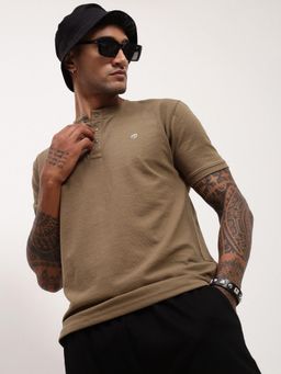 SHOWOFFFF - Men Olive Solid T-Shirt