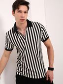 Black color option, Currently selected