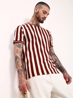 SHOWOFF - Men Maroon Striped T-Shirt