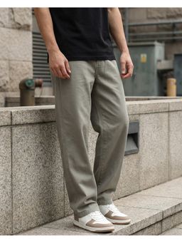 Bewakoof - Men Sage Green Casual Pants