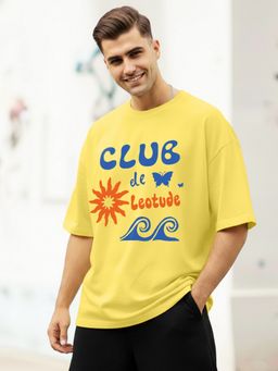 LEOTUDE - Men Mustard Club Printed Oversized T-Shirt