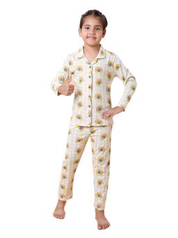 CASA DE NEENEE - Beige Dream Dove Range Full Sleeves T-Shirt and Pyjama