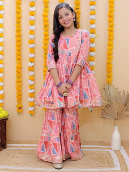 Aatya Kiids - Girls Pink Cotton Printed Kurta and Sharara (Set of 2)