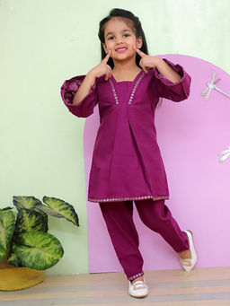 Aatya Kiids - Girls Mauve Cotton Mirror Work Kurta and Pant (Set of 2)
