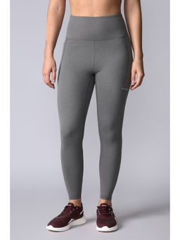 Reebok - Women Solid/Plain Skinny Fit Leggings