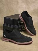 Black color option, Currently selected