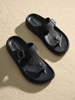 Neeman's - Black PURE WHOOSH BREEZE Sandals
