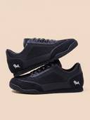 Black color option, Currently selected