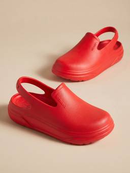 Neeman's - Unisex Red Solid Cushers Clogs