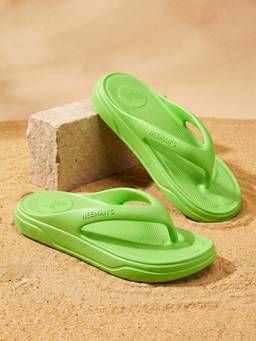 Neeman's - Unisex Green Solid Cushers Flipflops