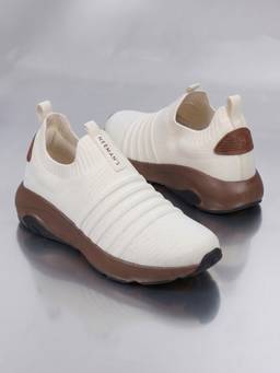Neeman's - Begin Walk Breeze Slip On Sneakers For Everyday Comfort - Off White