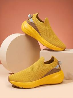 Neeman's - Begin Walk Trek Slip On Sneakers For Unisex