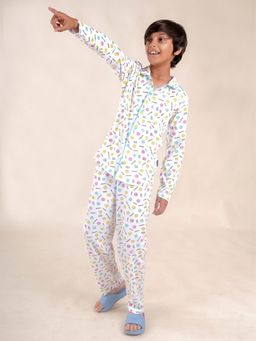 KiddoPanti - Boys White Printed Shirt with Pyjama