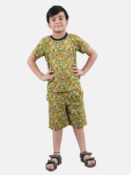 KiddoPanti - Boys Green Printed T-shirt with Shorts
