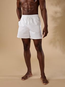 Tommy Hilfiger - Regular Fit Solid Mid Rise Shorts