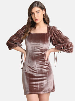 Kazo - Beige Velvet With Volume Sleeve Dress