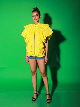 Echke - Yellow Chinese Collar Top With Ruffles
