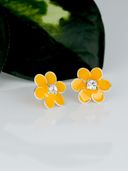 Yellow color option, Sold out, Currently selected