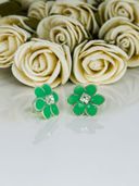 Green color option, Sold out, Currently selected