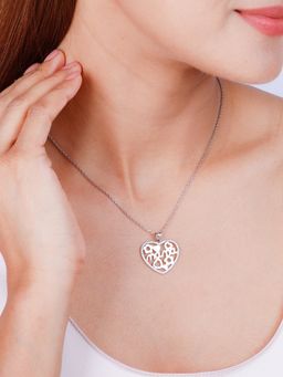 GIVA - Sterling Silver MAMA Heart Pendant for Womens and Girls