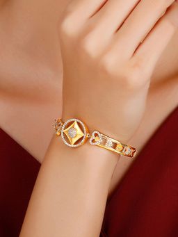 GIVA - Sterling Silver Anushka Sharma Golden Hearts and Sparkles Bracelet