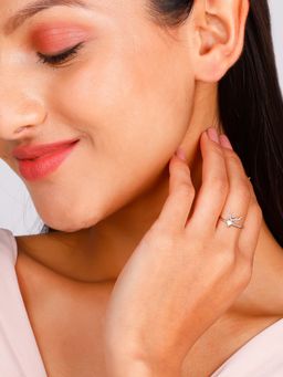 GIVA - Sterling Silver Deer Heart Ring