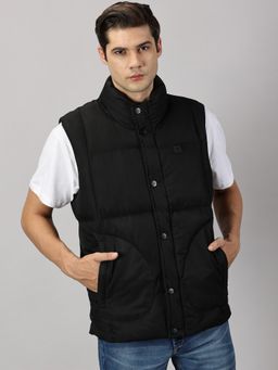 BLACK BUCK - Men Black Sleeveless Puffer Jacket