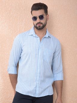 CRIMSOUNE CLUB - Men Blue Vertical Stripes Pure Cotton Slim Fit Shirt