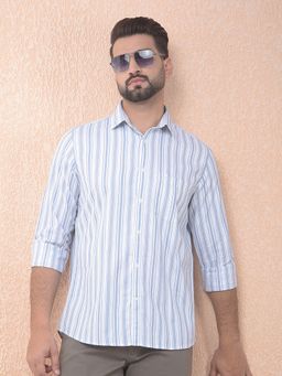 CRIMSOUNE CLUB - Men Blue Vertical Stripes Pure Cotton Slim Fit Shirt