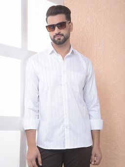 CRIMSOUNE CLUB - Men White Vertical Striped Pure Cotton Slim Fit Shirt