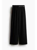 Black color option, Currently selected