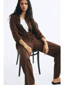 Brown color option