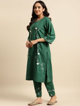 Zuri - Green 3D Patch Work Embroidered Cotton Kurta