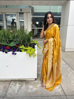 Anjaneya Sarees - Yellow Woven Designer Banarasi Silk Kanjivaram Saree with Unstitched Blouse