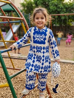 Rain & Rainbow - Blue Mandarin Neck Printed Co-ord Set