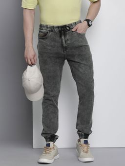 The Indian Garage Co - Men Slim Fit Solid Mid-Rise Stretchable Denim Joggers