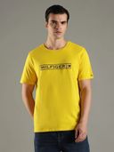 Yellow color option, Currently selected