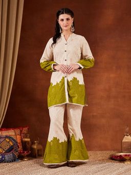 Shopping Queen - Green Printed Mandarin Neck Co-ord Set