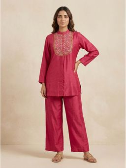 Bcz Style - Pink Embroidered Mandarin Neck Co-ord set