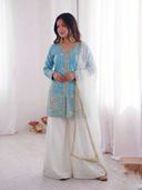 Teal color option, Currently selected