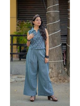 Vastara TheLabel - Indigo Printed Collar Neck Kurta With Pant